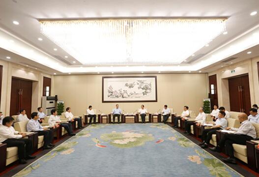 國家電網(wǎng)董事長毛偉明與浙江省委書記車俊、省長袁家軍會(huì)談