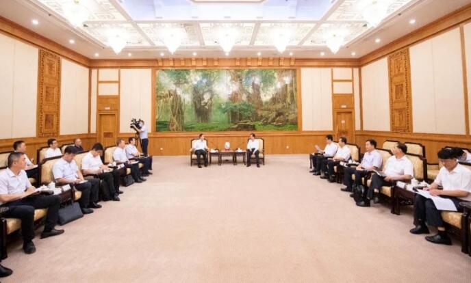 中核集團總經(jīng)理、黨組副書記顧軍與福建省委副書記、代省長王寧會談