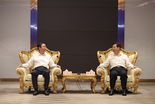 國家電網(wǎng)董事長、黨組書記辛保安拜會河南省委書記樓陽生、省長王凱