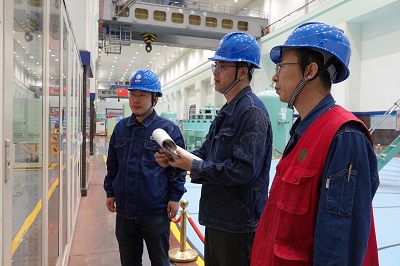國網(wǎng)劉家峽水電廠節(jié)日保電，我在光明源頭堅守
