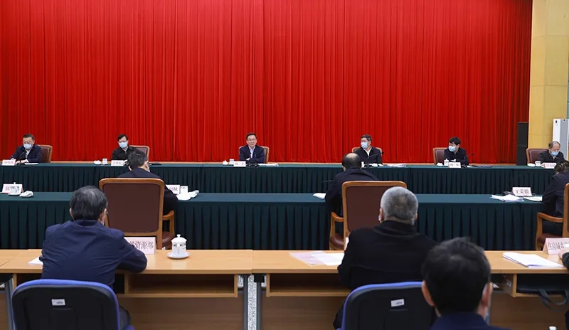 八步措施穩(wěn)煤價(jià)！國家發(fā)改委研究依法對(duì)煤炭價(jià)格實(shí)行干預(yù)！