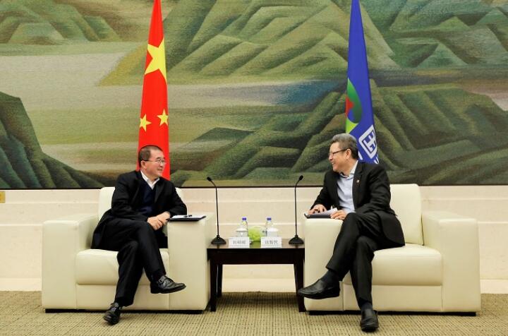 錢智民會見中國燃?xì)舛戮种飨?、總裁劉明輝