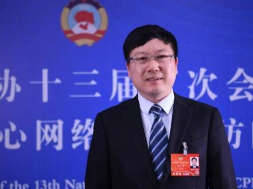 【兩會】云南聯(lián)通總經(jīng)理張云勇：發(fā)揮通信央企數(shù)字經(jīng)濟發(fā)展主力軍作用，推進5G公眾應(yīng)用健康發(fā)展