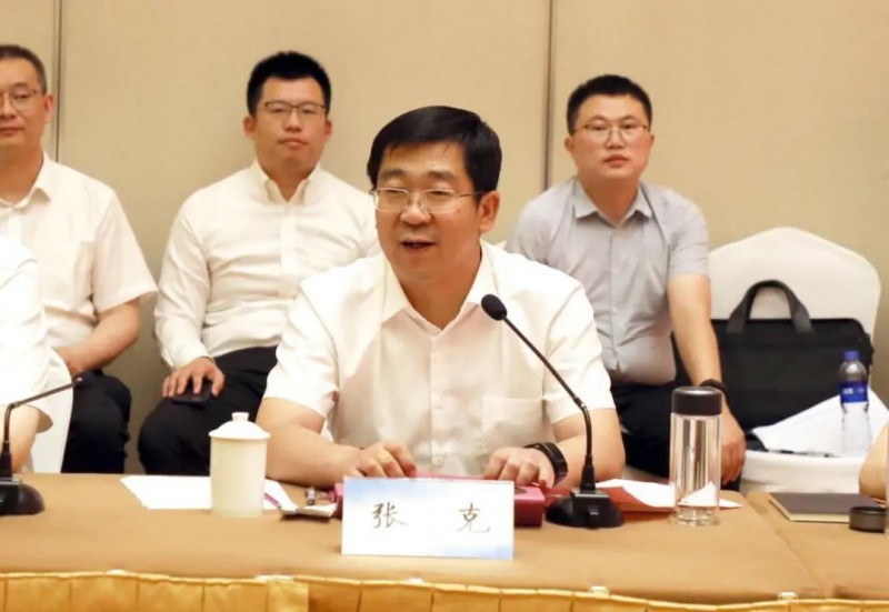協(xié)鑫、徐工聯(lián)手！布局新能源