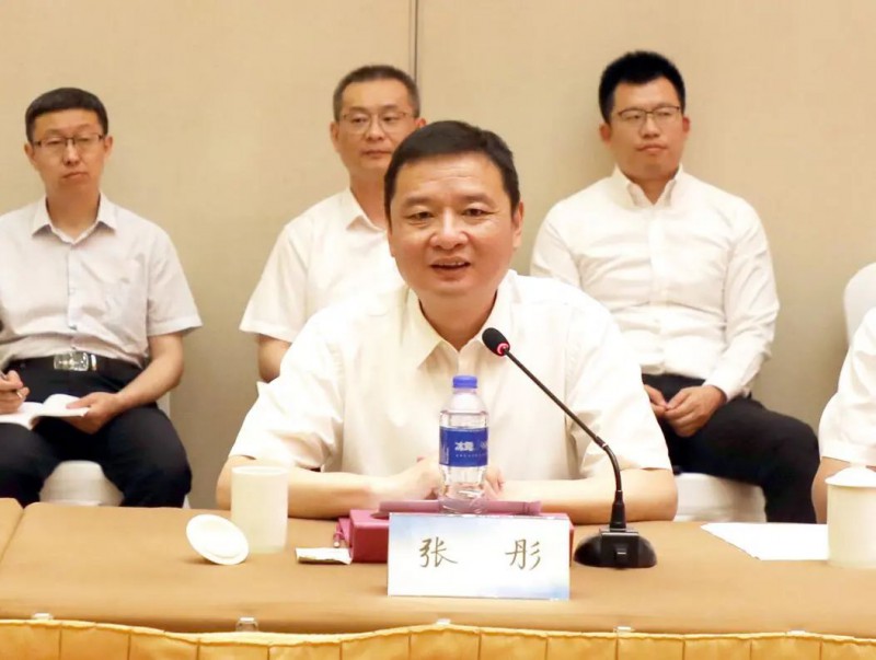 協(xié)鑫、徐工聯(lián)手！布局新能源