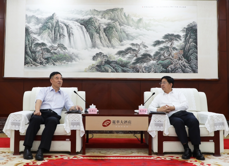 孫洪水與山西省委常委、常務(wù)副省長張吉福會談