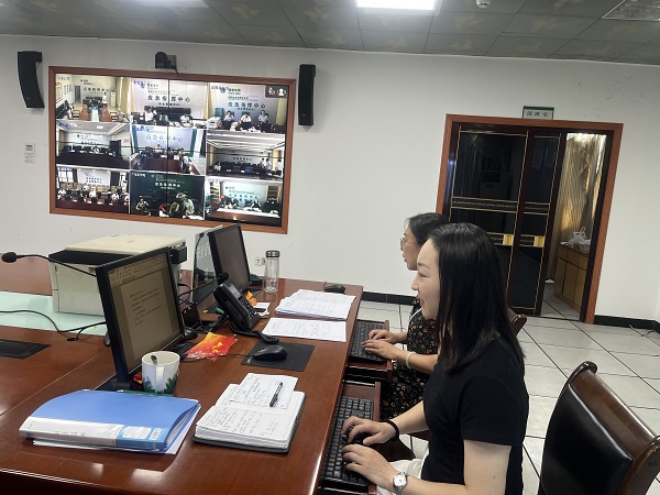國慶我在崗，服務(wù)不打烊