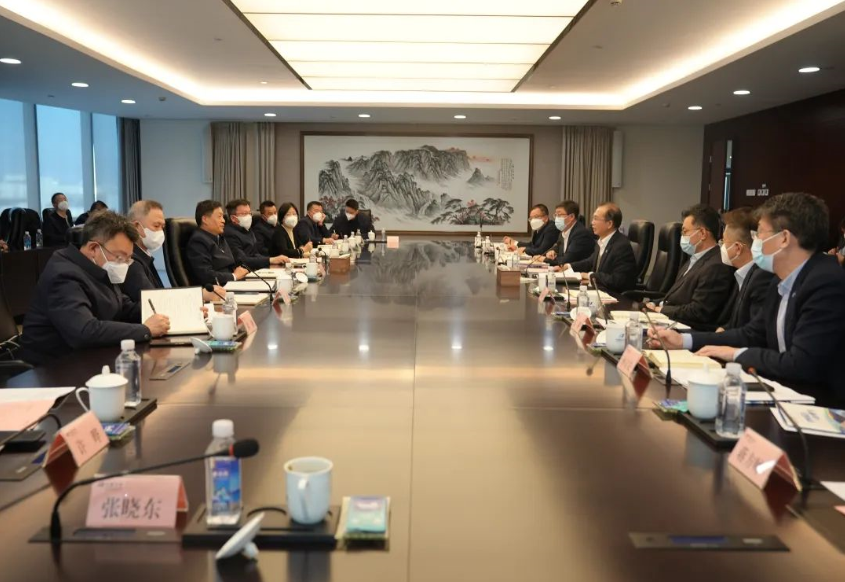 華電集團(tuán)黨組書記、董事長江毅會見東方電氣黨組書記、董事長俞培根