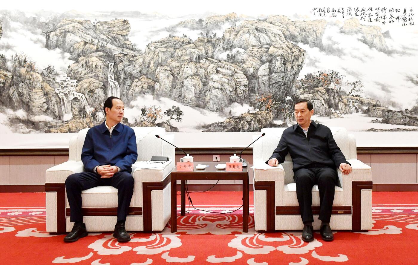 中國(guó)電建黨委書記、董事長(zhǎng)丁焰章與河北省委常委、石家莊市委書記張超超會(huì)談