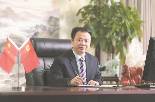 全國人大代表、天能控股集團有限公司董事長張?zhí)烊危喊l(fā)揮科技創(chuàng)新主力軍作用 推動儲能產(chǎn)業(yè)高質(zhì)量發(fā)展