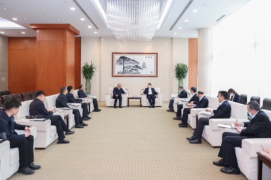 華能集團(tuán)黨組書記溫樞剛會見青海省委常委、海東市委書記烏拉孜別克·熱蘇力汗