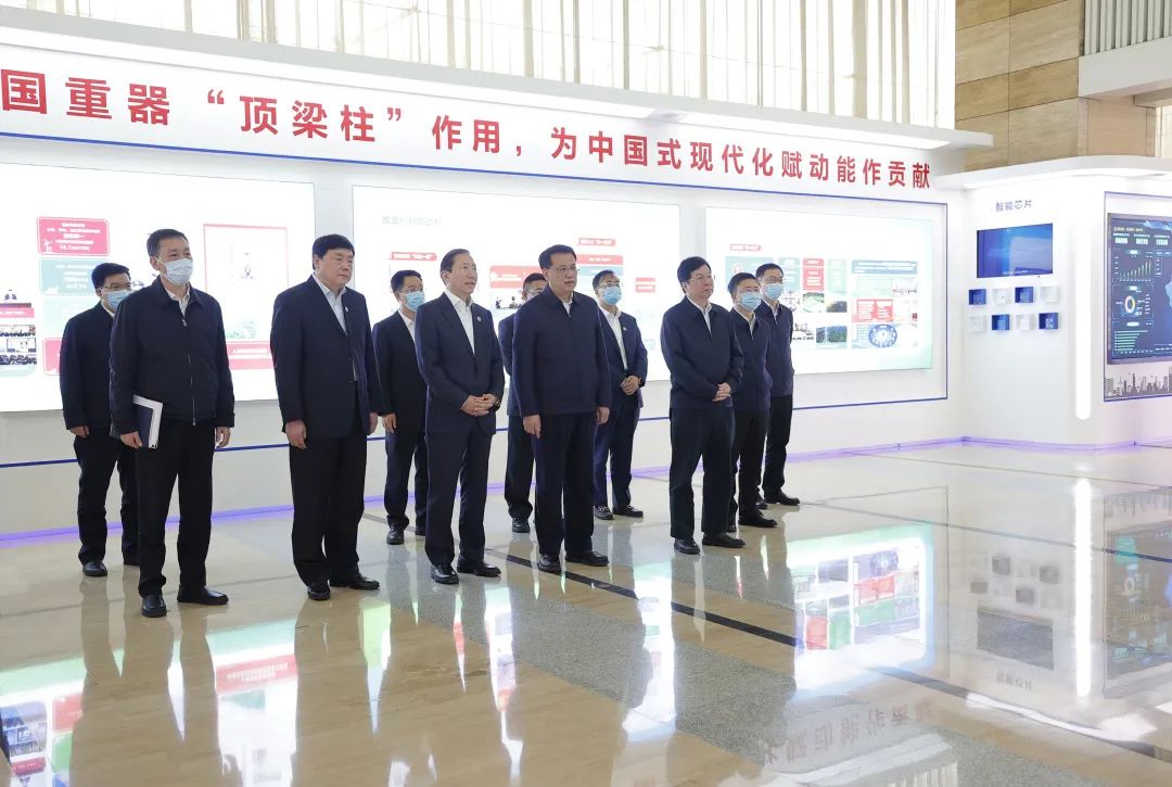 重慶市委書記袁家軍、市長胡衡華與國家電網(wǎng)董事長辛保安、總經(jīng)理張智剛會談
