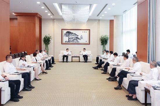 華能集團黨組書記、董事長溫樞剛會見山西省委常委、太原市委書記韋韜