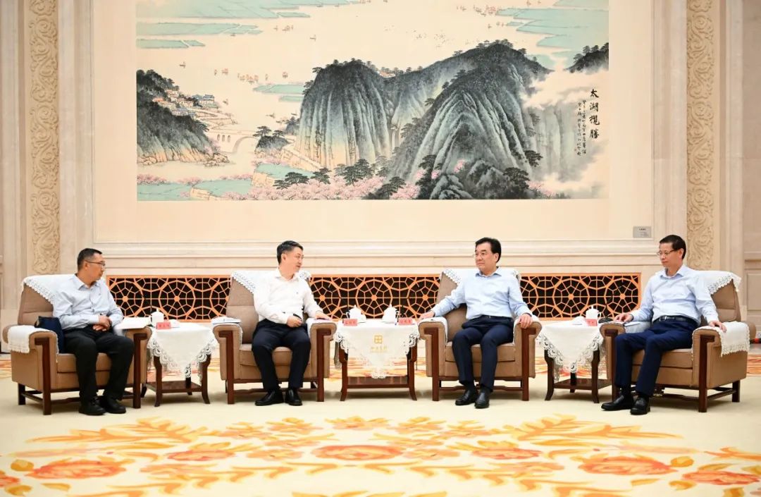 華能集團(tuán)黨組書記、董事長(zhǎng)溫樞剛拜會(huì)江蘇省委書記信長(zhǎng)星、省長(zhǎng)許昆林