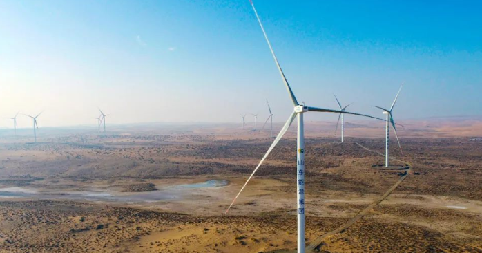 402.6MW！山東能源集團(tuán)又一大型風(fēng)電項(xiàng)目完成全部吊裝