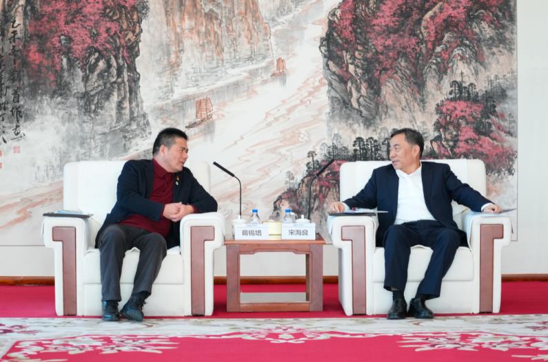 宋海良與“三新”聯(lián)盟成員遠東控股集團創(chuàng)始人、董事局主席蔣錫培會談