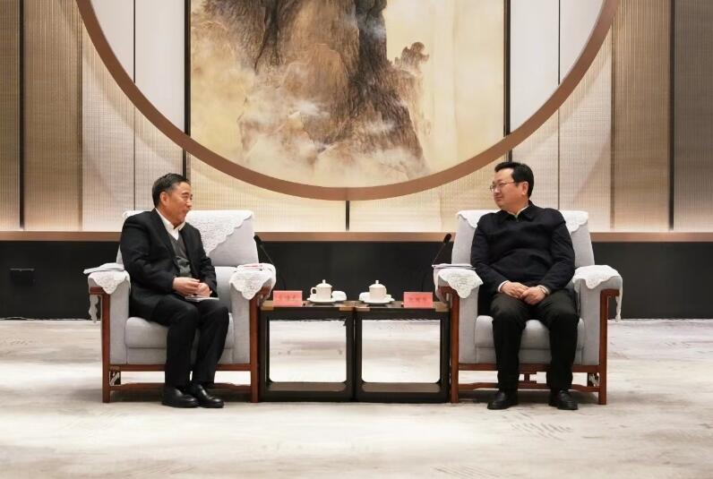 中國能建黨委書記、董事長宋海良拜會河北省委常委，雄安新區(qū)黨工委書記、管委會主任張國華并開展實地考察