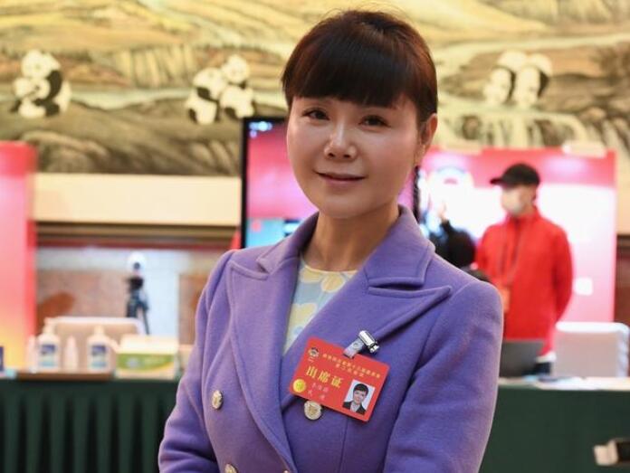 四川省政協(xié)委員李佳蔚：四川要優(yōu)化碳產(chǎn)品、參與碳交易，不斷完善碳設(shè)施
