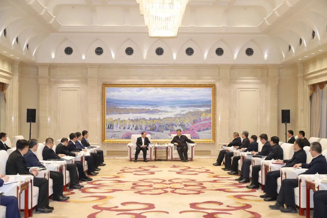 華電集團黨組書記、董事長江毅拜會新疆維吾爾自治區(qū)主要領導