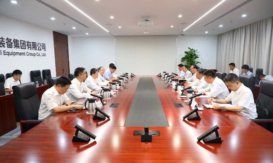 中國電氣裝備黨委副書記、總經理周群會見西安市市長葉牛平