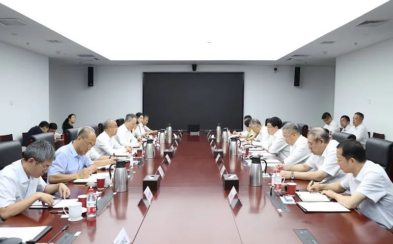 國家電網(wǎng)公司董事長、黨組書記張智剛拜訪懷柔實驗室并交流座談