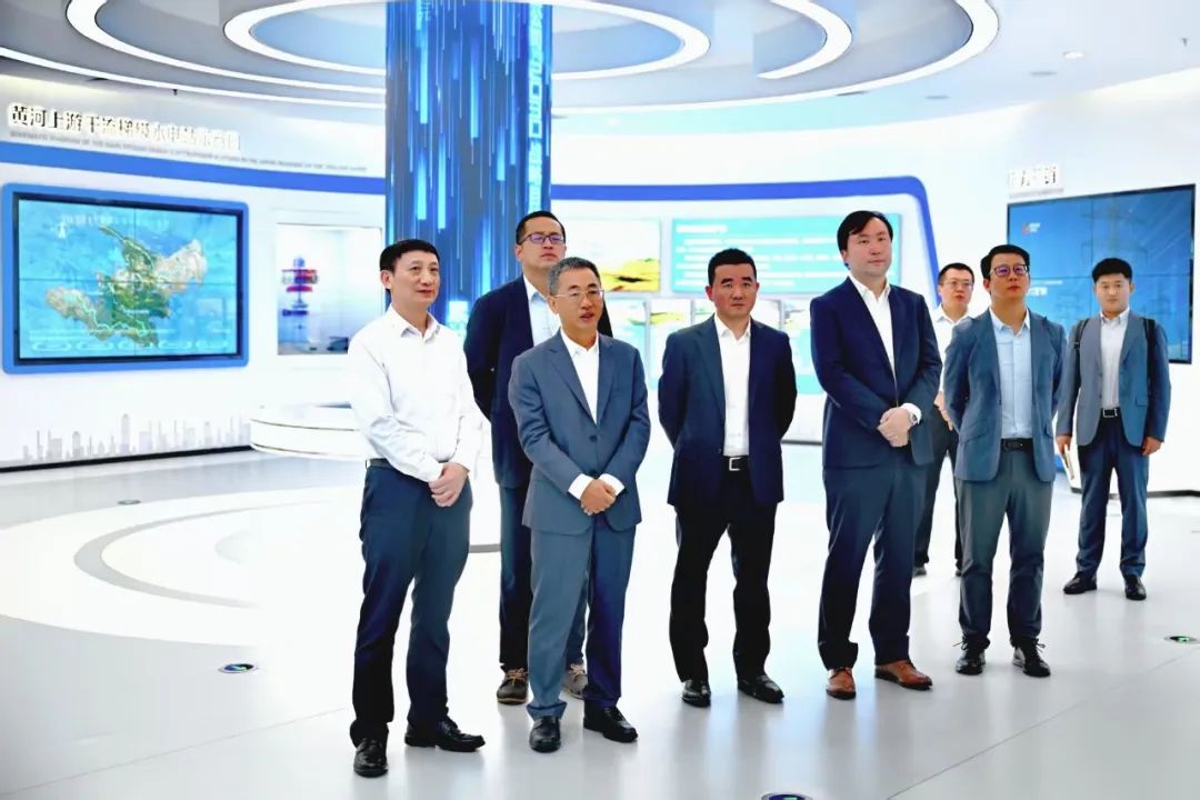 黃河公司黨委書記、董事長(zhǎng)姚小彥會(huì)見華為董事、華為數(shù)字能源總裁侯金龍